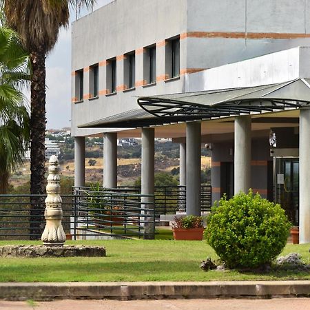 Hospedium Hotel Dona Mafalda De Castilla Plasencia Kültér fotó