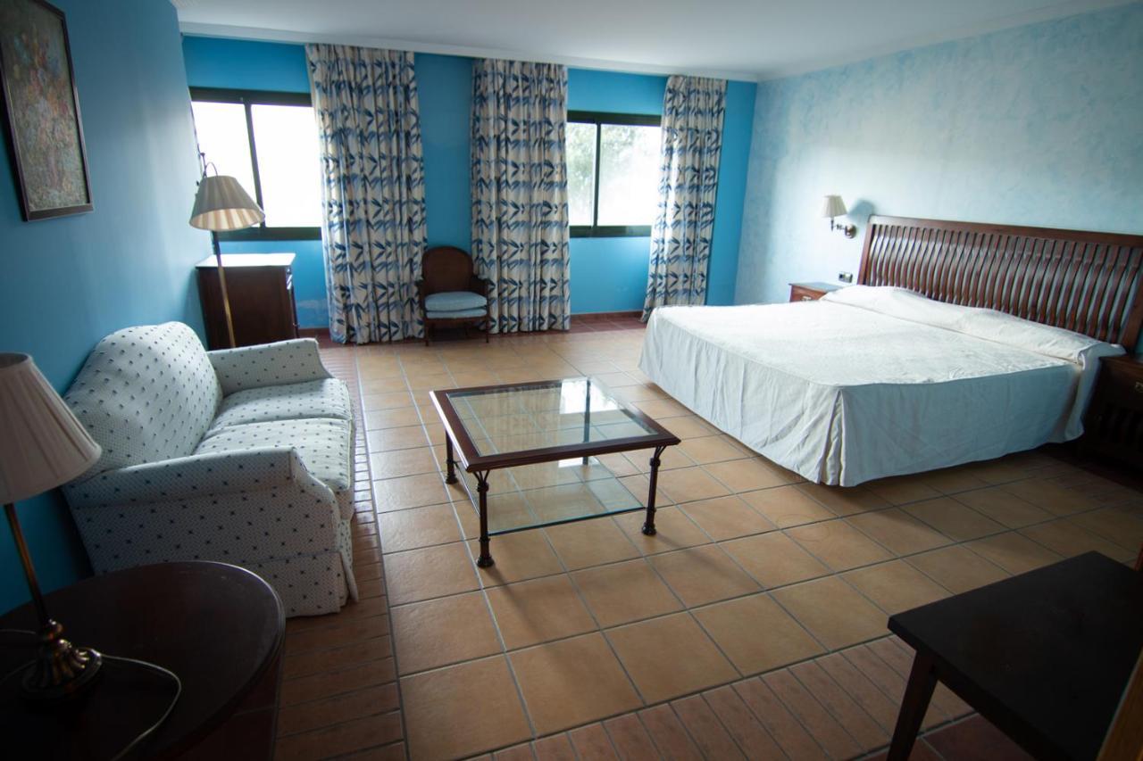 Hospedium Hotel Dona Mafalda De Castilla Plasencia Kültér fotó