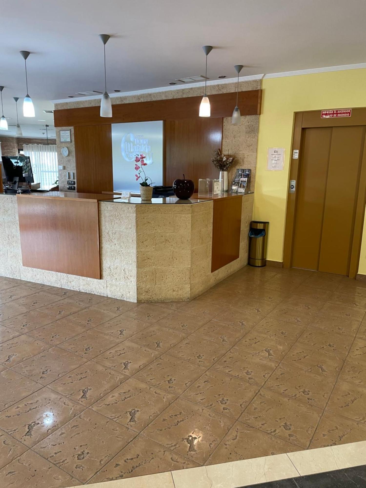 Hospedium Hotel Dona Mafalda De Castilla Plasencia Kültér fotó
